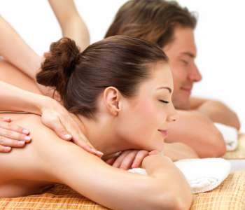 couples massage home service
